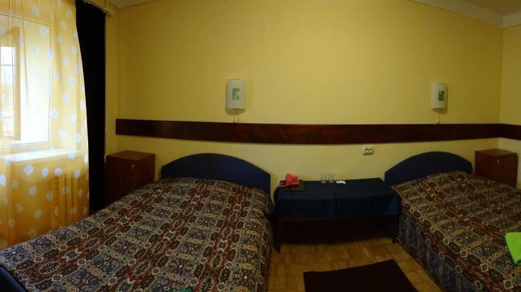 קייב Hotel Desna Kut מראה חיצוני תמונה