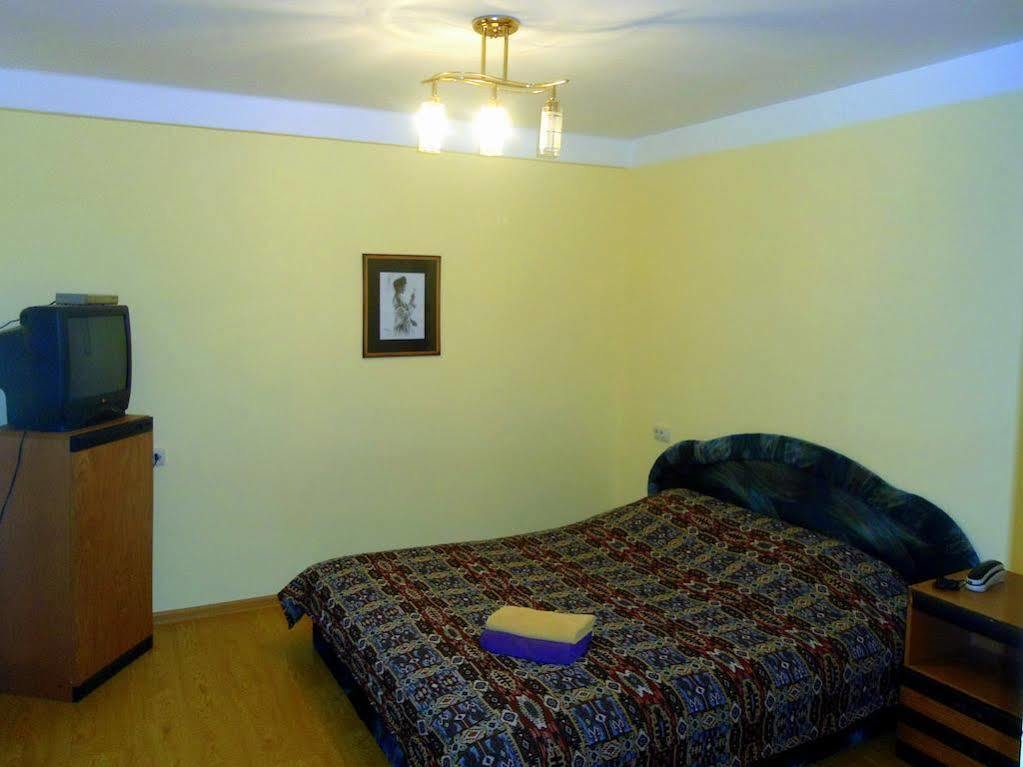 קייב Hotel Desna Kut מראה חיצוני תמונה