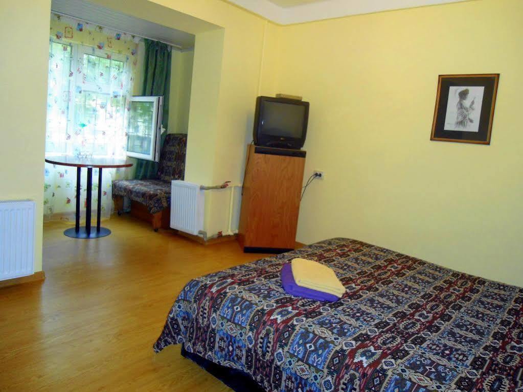 קייב Hotel Desna Kut מראה חיצוני תמונה